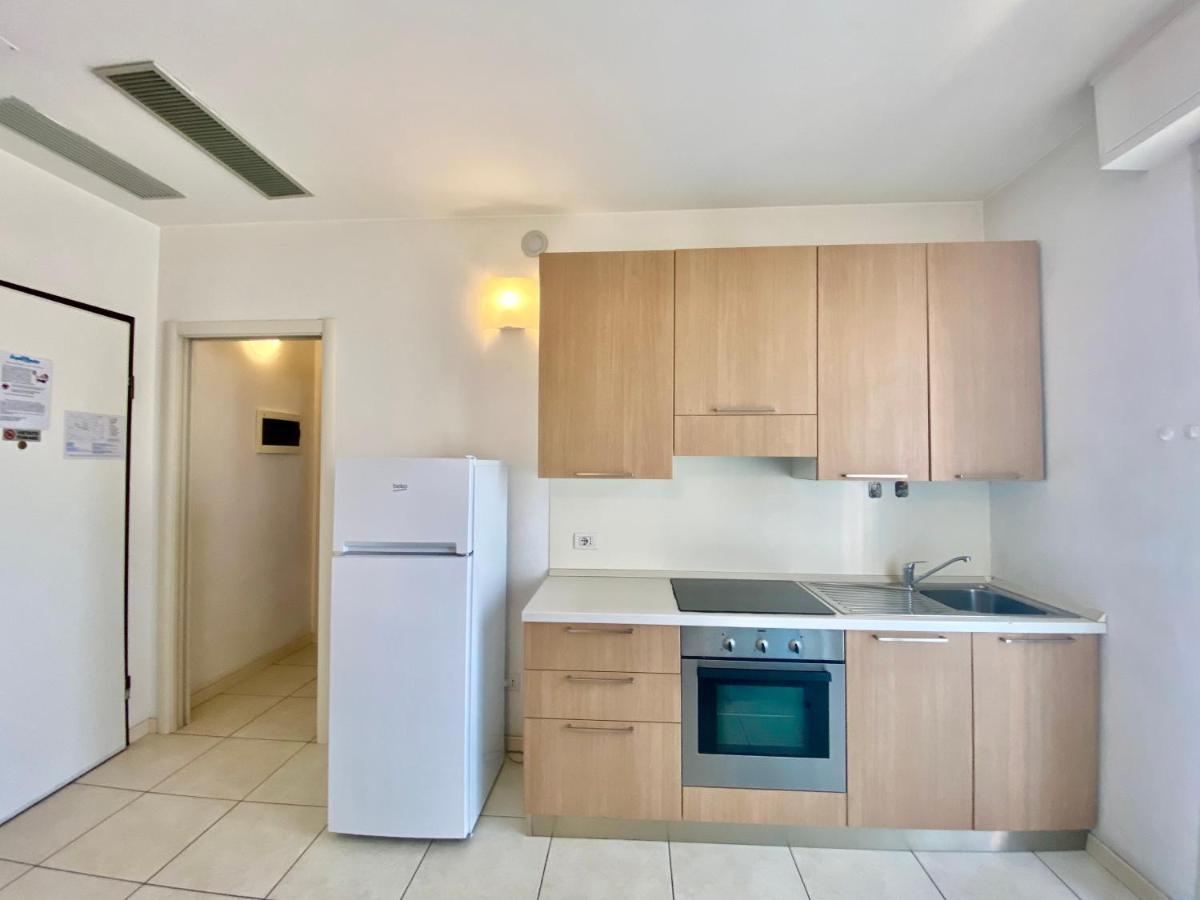 Residence Acqua Suite Marina Rimini Zewnętrze zdjęcie