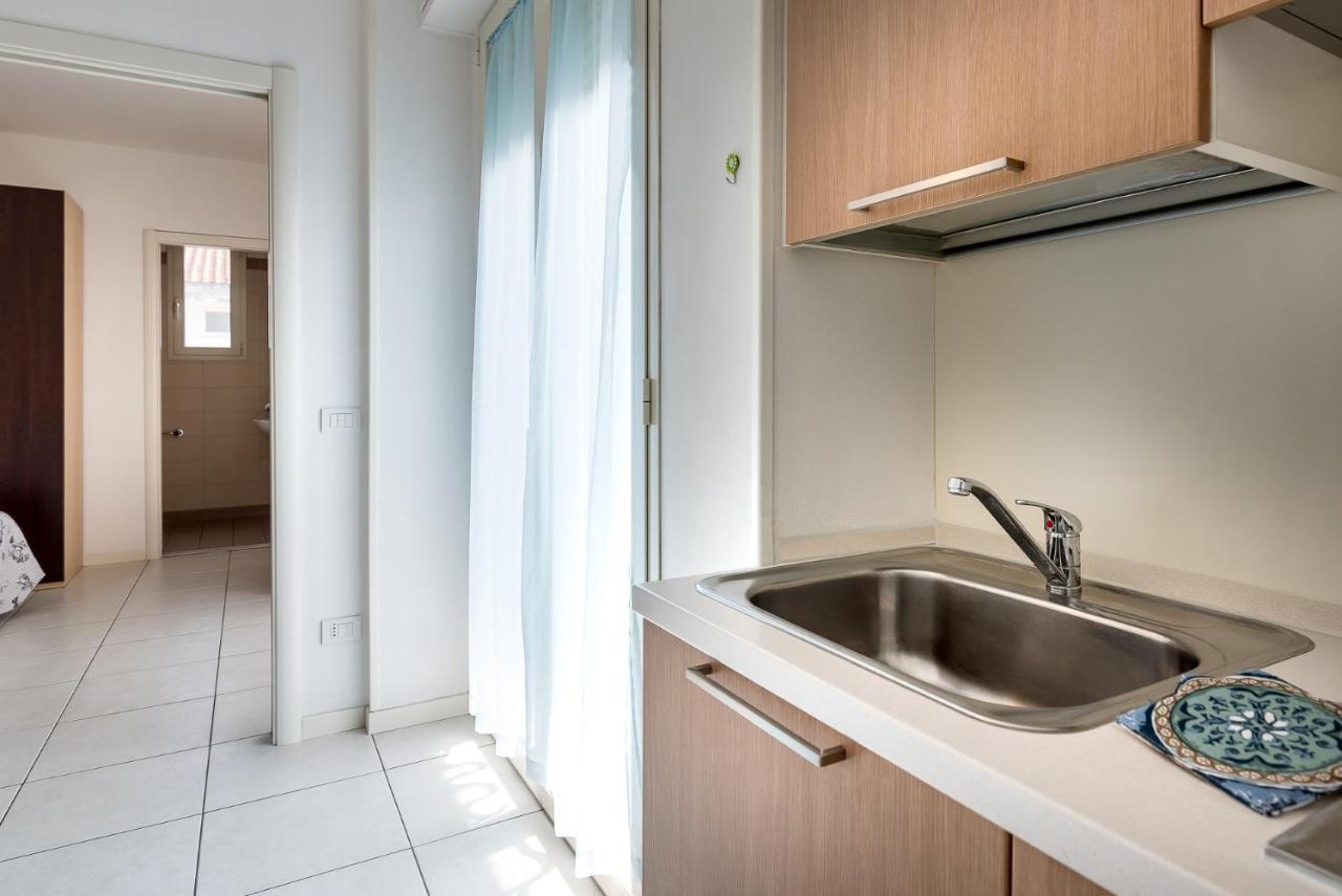 Residence Acqua Suite Marina Rimini Zewnętrze zdjęcie