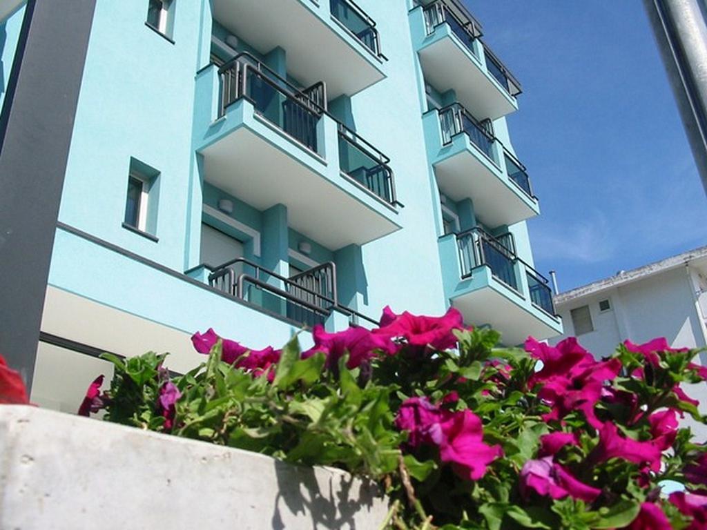 Residence Acqua Suite Marina Rimini Zewnętrze zdjęcie