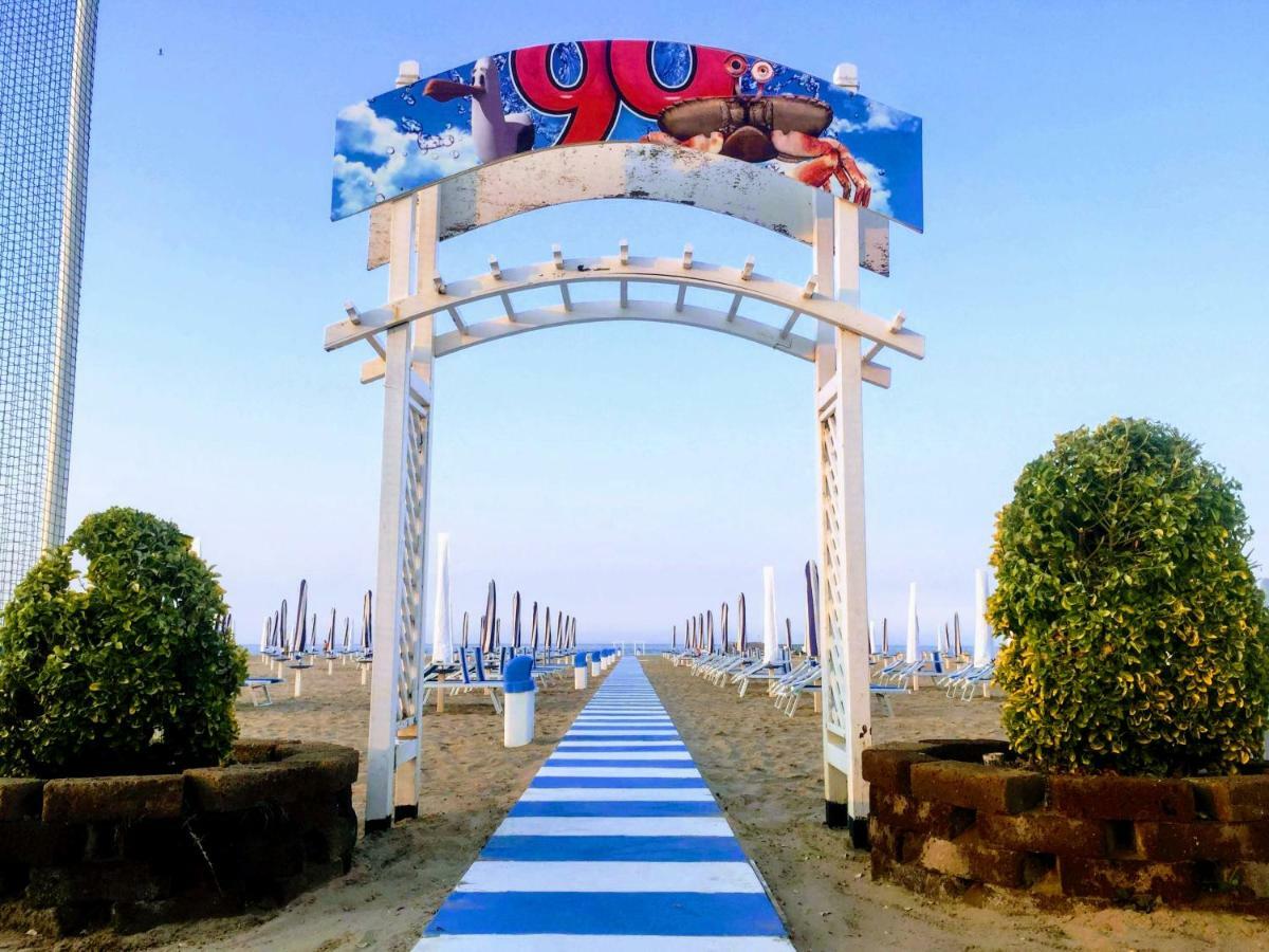 Residence Acqua Suite Marina Rimini Zewnętrze zdjęcie