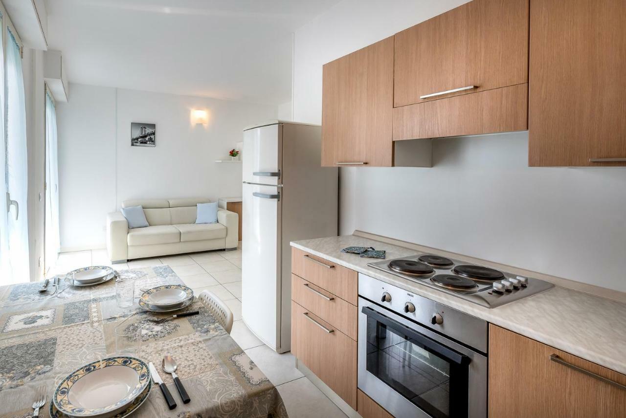 Residence Acqua Suite Marina Rimini Zewnętrze zdjęcie